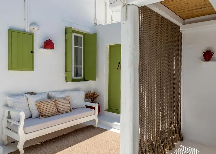 Lord * Πολλώνια